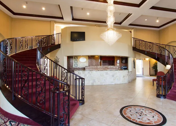 Hotel Spark By Hilton Phoenix Airport 3*
