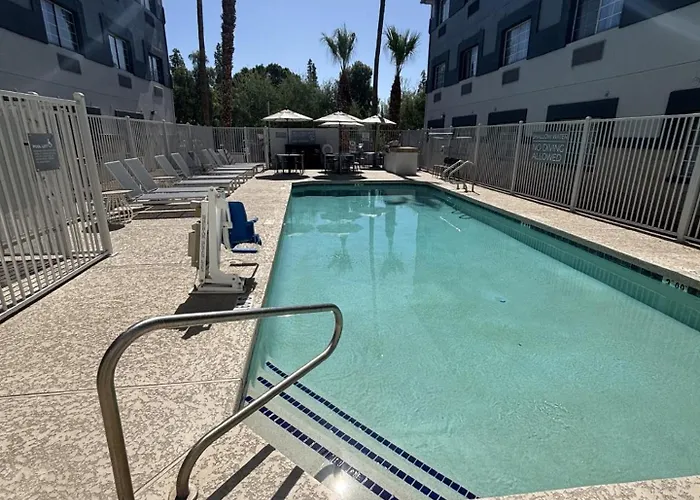 Spark By Hilton Phoenix Airport Hotel Tempe