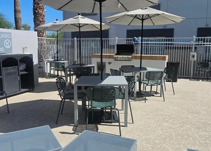 Hotel Spark By Hilton Phoenix Airport