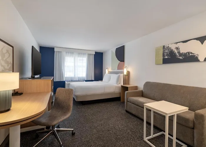 Spark By Hilton Phoenix Airport Hotel Tempe