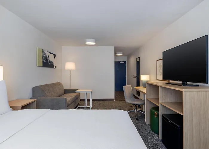 Hotel Spark By Hilton Phoenix Airport 3*