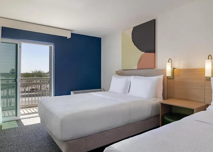 Hotel Spark By Hilton Phoenix Airport