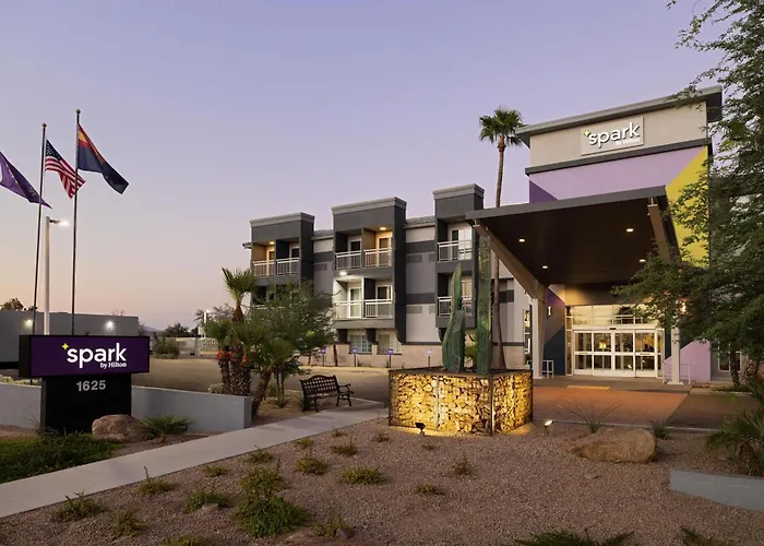 Spark By Hilton Phoenix Airport Tempe